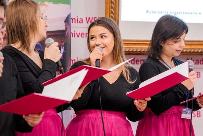 Zdjęcie nr 45 z galerii Gdy marzenia zderzają się z rzeczywistością – "IV Interdyscyplinarna Konferencja Naukowa" 