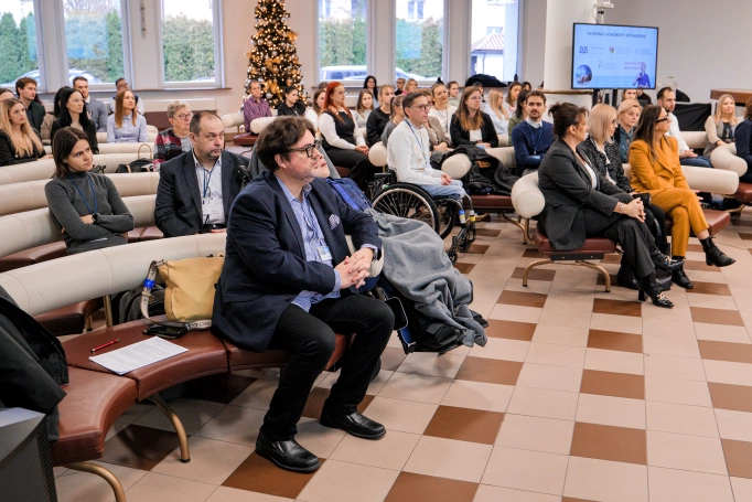 Zdjęcie nr 25 z galerii Konferencja 5.12.2025