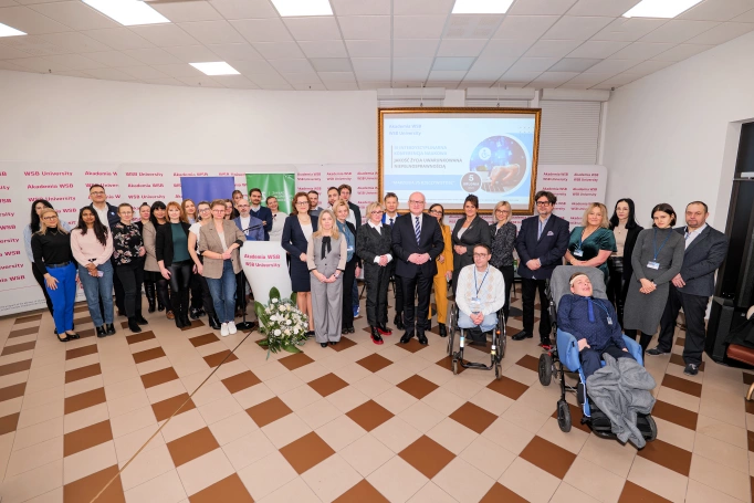 Zdjęcie nr 15 z galerii Konferencja 5.12.2025