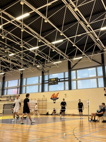 Zdjęcie nr 22 z galerii badminton