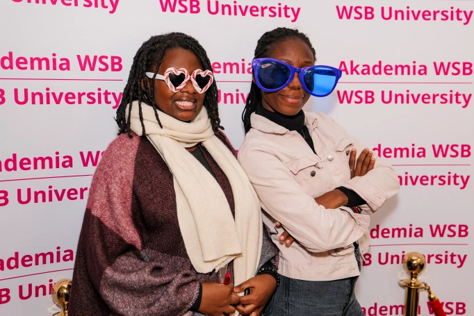 Zdjęcie nr 55 z galerii International Christmas Party