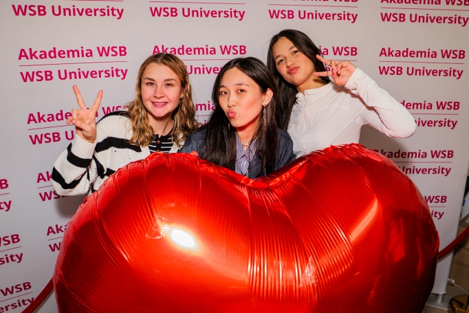 Zdjęcie nr 62 z galerii International Christmas Party