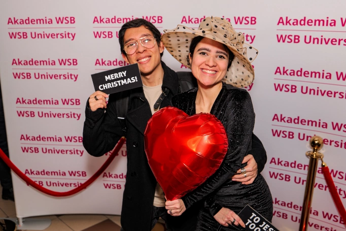 Zdjęcie nr 73 z galerii International Christmas Party