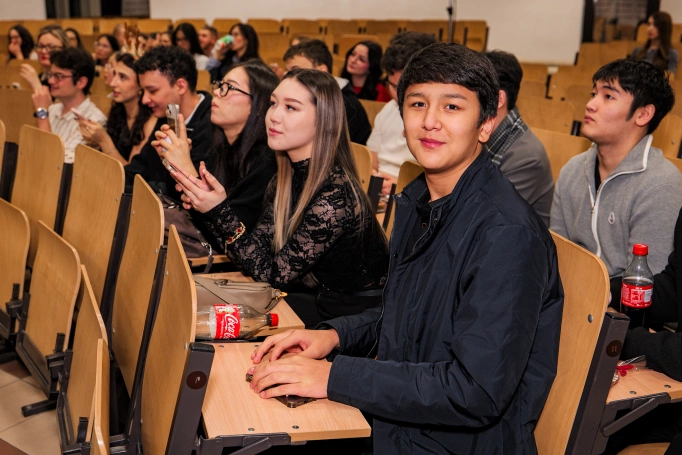 Zdjęcie nr 7 z galerii International Christmas Party