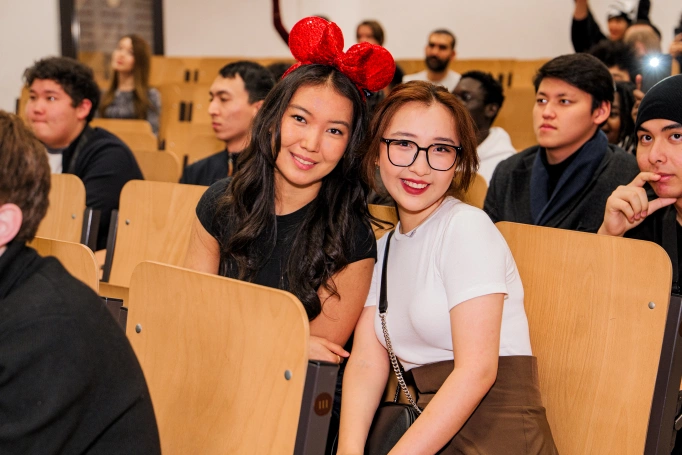 Zdjęcie nr 23 z galerii International Christmas Party