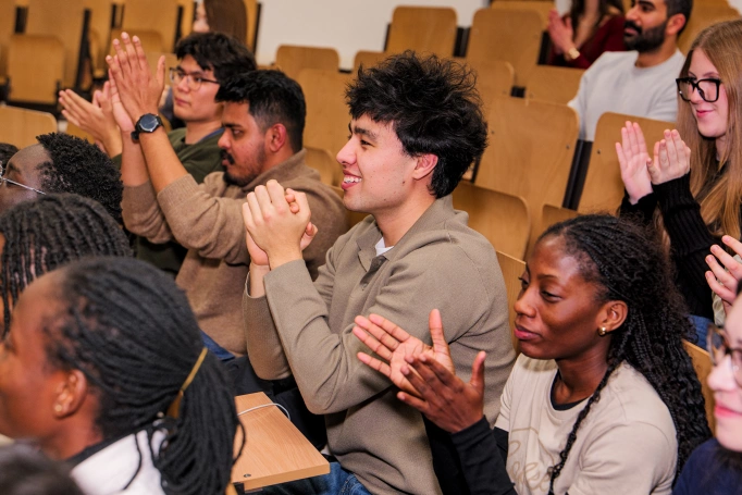 Zdjęcie nr 25 z galerii International Christmas Party