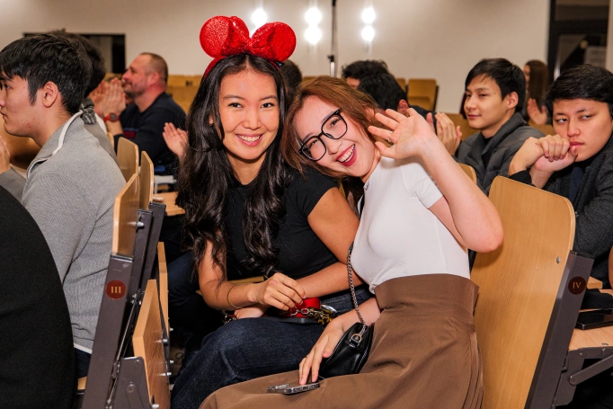 Zdjęcie nr 31 z galerii International Christmas Party