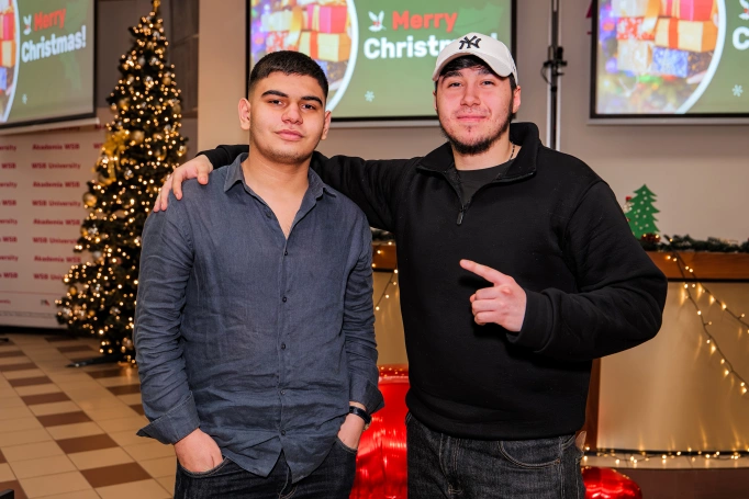 Zdjęcie nr 39 z galerii International Christmas Party