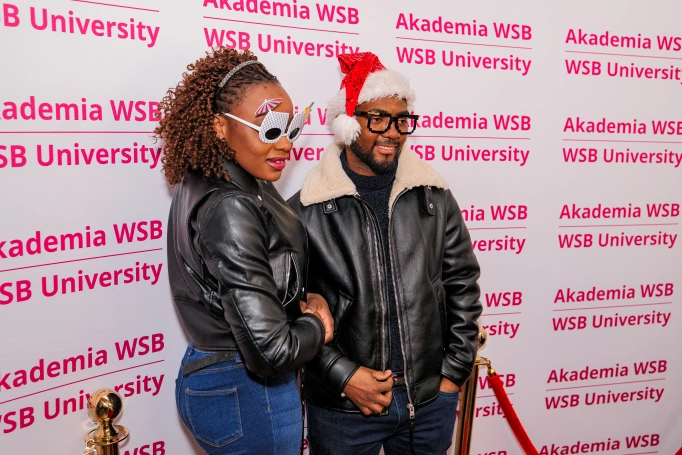 Zdjęcie nr 46 z galerii International Christmas Party