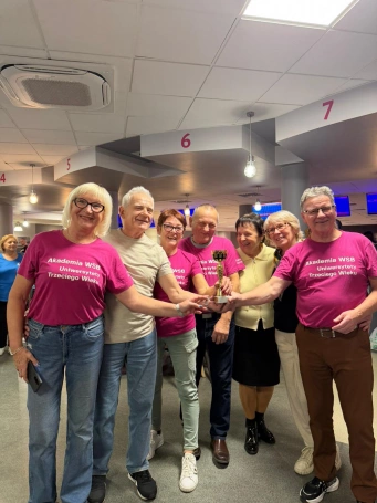 Zdjęcie nr 4 z galerii Międzyuniwersyteckie Świąteczne Spotkanie &ndash; Sport, Integracja i Radość