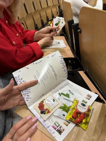 Zdjęcie nr 7 z galerii MEDIACJA I MOC ZI&Oacute;Ł