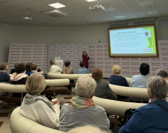 Zdjęcie nr 1 z galerii MEDIACJA I MOC ZI&Oacute;Ł