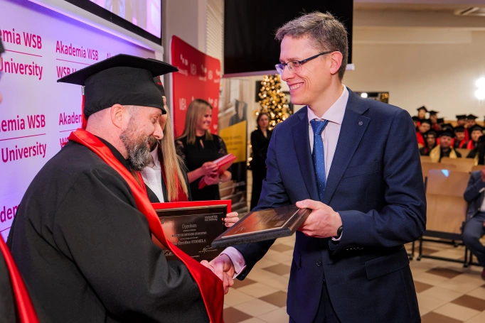 Zdjęcie nr 24 z galerii Gala Studi&oacute;w MBA Akademii WSB: kompetencje, kt&oacute;re kształtują lider&oacute;w