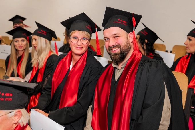 Zdjęcie nr 4 z galerii Gala Studi&oacute;w MBA Akademii WSB: kompetencje, kt&oacute;re kształtują lider&oacute;w