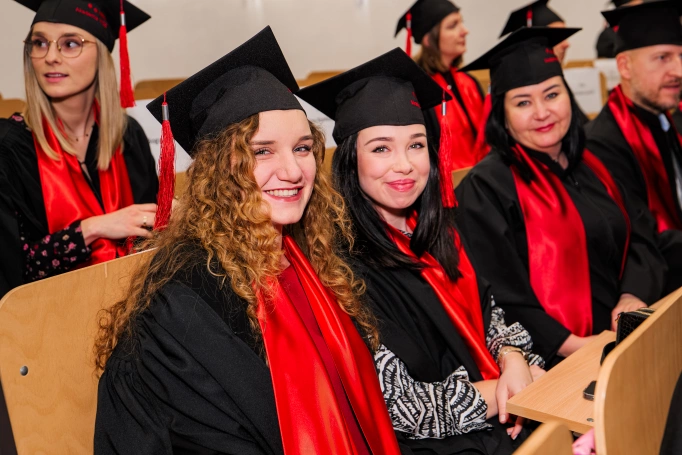 Zdjęcie nr 14 z galerii Gala Studi&oacute;w MBA Akademii WSB: kompetencje, kt&oacute;re kształtują lider&oacute;w