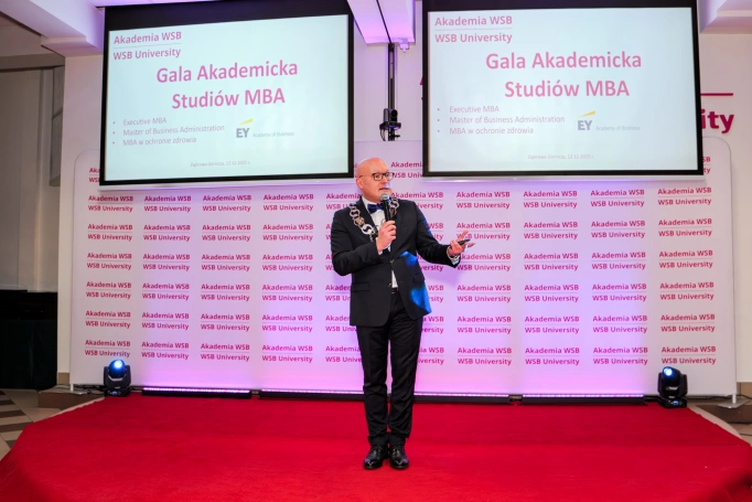 Zdjęcie nr 1 z galerii Gala Studi&oacute;w MBA Akademii WSB: kompetencje, kt&oacute;re kształtują lider&oacute;w