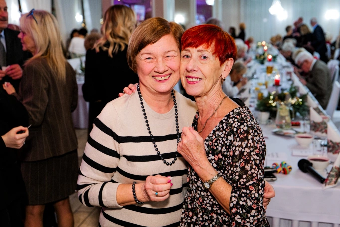 Zdjęcie nr 5 z galerii Wigilijne Spotkanie Uniwersytetu Trzeciego Wieku Akademii WSB!