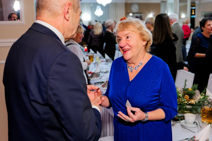 Zdjęcie nr 25 z galerii Wigilijne Spotkanie Uniwersytetu Trzeciego Wieku Akademii WSB!