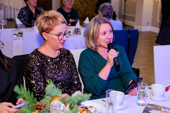 Zdjęcie nr 24 z galerii Wigilijne Spotkanie Uniwersytetu Trzeciego Wieku Akademii WSB!