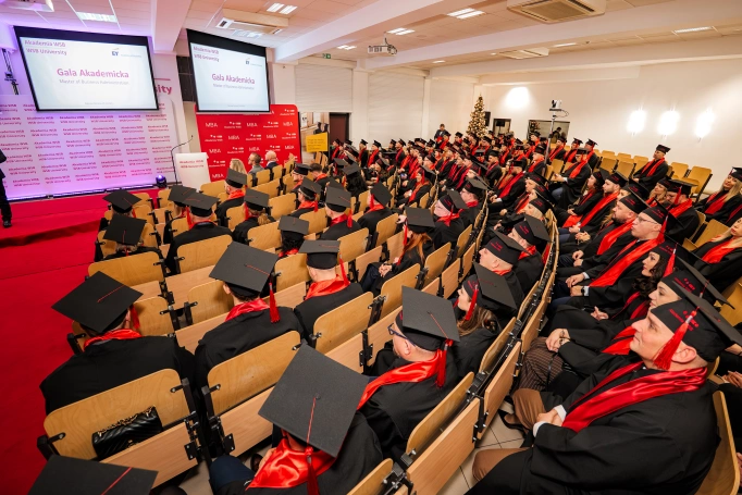 Zdjęcie nr 31 z galerii Za nami kolejna Gala Studi&oacute;w MBA Akademii WSB