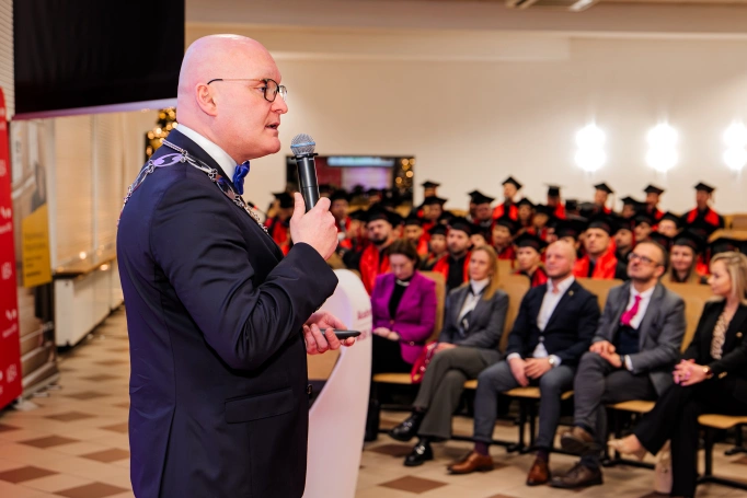 Zdjęcie nr 29 z galerii Za nami kolejna Gala Studi&oacute;w MBA Akademii WSB