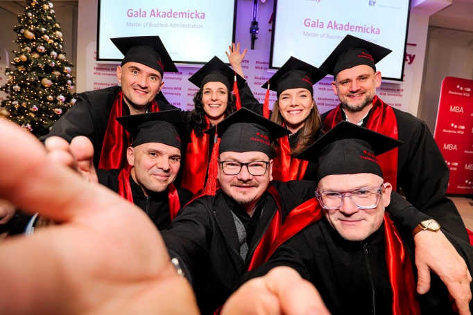 Zdjęcie nr 8 z galerii Za nami kolejna Gala Studi&oacute;w MBA Akademii WSB