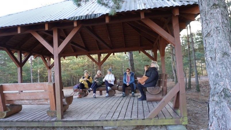 Zdjęcie nr 24 z galerii Przedświąteczne spotkanie z naturą &ndash; Słuchacze UTW na Pustyni Błędowskiej