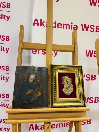 Zdjęcie nr 4 z galerii Ch&oacute;r i IKony