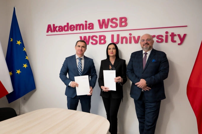 Zdjęcie nr 1 z galerii Wsp&oacute;lne działania na rzecz młodzieży &ndash; II Liceum Og&oacute;lnokształcące w Katowicach partnerem Akademii WSB