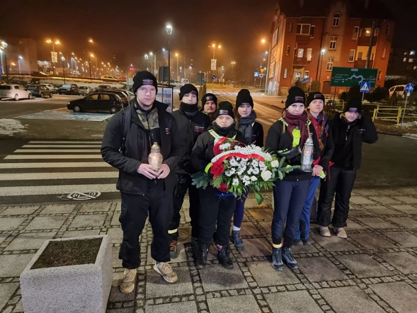 Zdjęcie nr 8 z galerii VII Marsz Pamięci Akademii WSB - Muzeum Auschwitz - Wodzisław Śląski