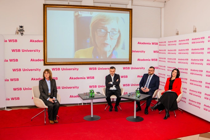 Zdjęcie nr 13 z galerii Od Aktywni+ do Troski+. Akademia WSB o wyzwaniach p&oacute;źnej starości