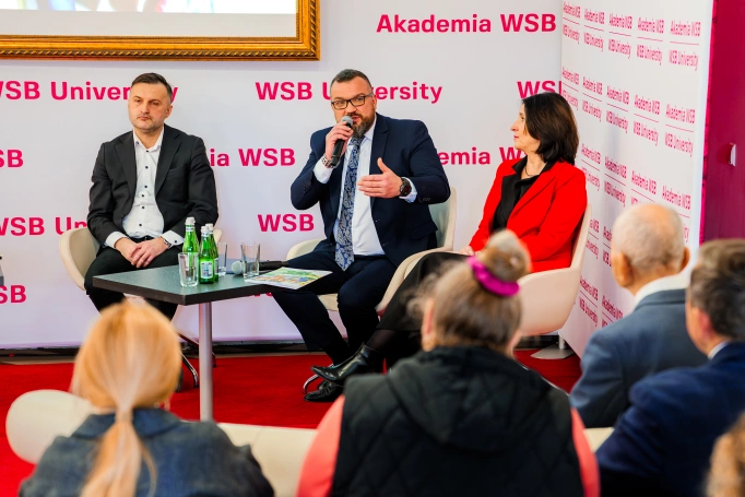 Zdjęcie nr 15 z galerii Od Aktywni+ do Troski+. Akademia WSB o wyzwaniach p&oacute;źnej starości