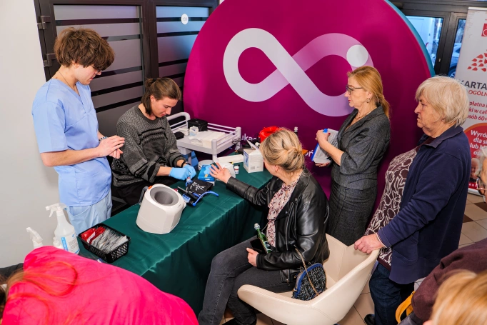 Zdjęcie nr 35 z galerii Od Aktywni+ do Troski+. Akademia WSB o wyzwaniach p&oacute;źnej starości