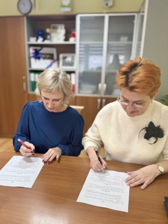 Zdjęcie nr 1 z galerii Akademia WSB konsekwentnie rozwija sieć szk&oacute;ł partnerskich