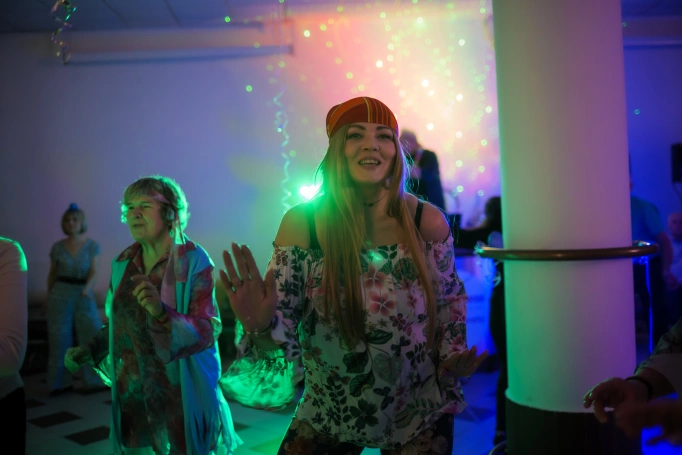 Zdjęcie nr 12 z galerii Dzieci Kwiat&oacute;w przejęły UTW - Wielki Bal Karnawałowy w Akademii WSB!