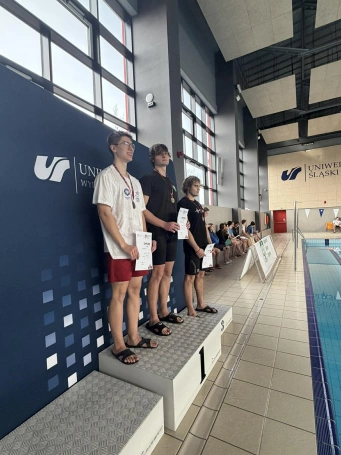 Zdjęcie nr 5 z galerii pływanie