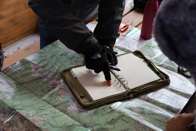 Zdjęcie nr 5 z galerii Zajęcia terenowe &ndash; symulacja poszukiwań os&oacute;b zaginionych w rozległym terenie otwartym