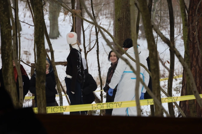 Zdjęcie nr 4 z galerii Zajęcia terenowe &ndash; symulacja poszukiwań os&oacute;b zaginionych w rozległym terenie otwartym