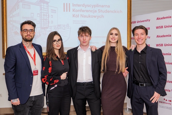 Zarząd SKN PsycheLab: Przewodnicząca Dominika Maks, Wiceprzewodniczący Maksymilian Tumulec wraz z członkami koła