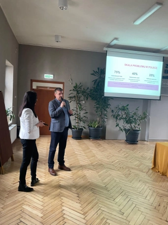 Zdjęcie nr 5 z galerii Hejt w sieci &ndash; zagrożenie dla młodego pokolenia