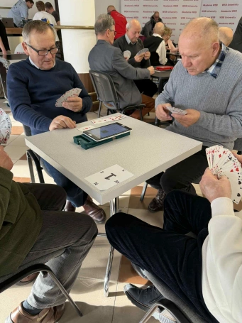 Zdjęcie nr 5 z galerii Brydż 11.02