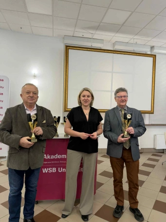 Zdjęcie nr 3 z galerii Brydż 11.02