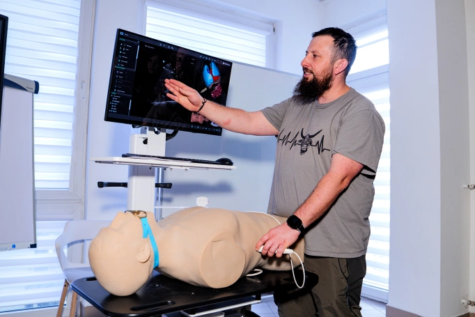 Zdjęcie nr 48 z galerii Od alarmu po cyberzagrożenia. Akademia WSB szkoli w reagowaniu na kryzysy