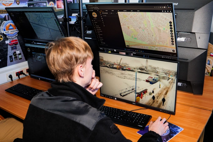 Zdjęcie nr 21 z galerii Od alarmu po cyberzagrożenia. Akademia WSB szkoli w reagowaniu na kryzysy