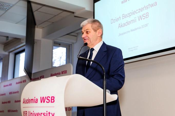 Zdjęcie nr 1 z galerii Od alarmu po cyberzagrożenia. Akademia WSB szkoli w reagowaniu na kryzysy