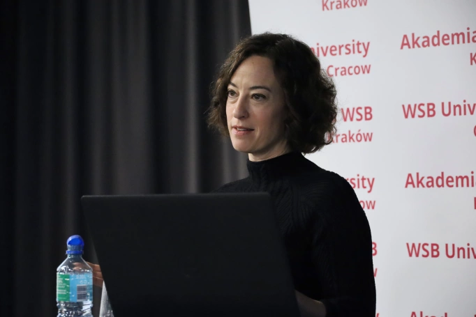 Zdjęcie nr 7 z galerii Międzynarodowa perspektywa na wsp&oacute;łpracę transgraniczną &ndash; wykład gościnny dr Laurie Trautman