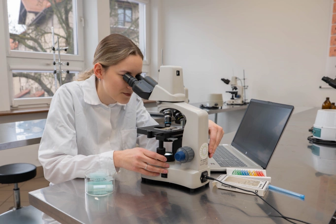 Zdjęcie nr 15 z galerii Long-Cycle Master's Degree in Medicine