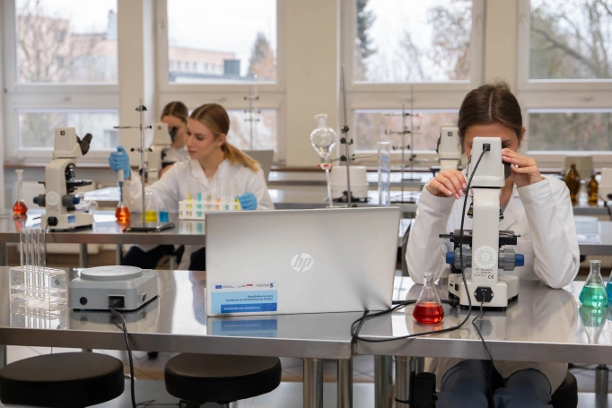 Zdjęcie nr 11 z galerii Long-Cycle Master's Degree in Medicine