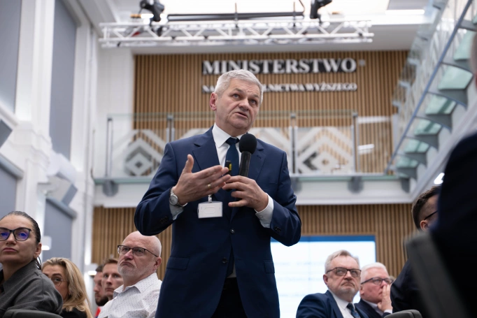 Zdjęcie nr 5 z galerii Głos ekspert&oacute;w AWSB wybrzmiał w MNiSW podczas dyskusji o bezpieczeństwie w uczelniach wyższych 