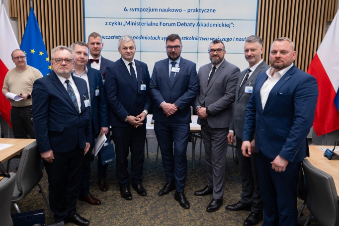 Zdjęcie nr 15 z galerii Głos ekspert&oacute;w AWSB wybrzmiał w MNiSW podczas dyskusji o bezpieczeństwie w uczelniach wyższych 